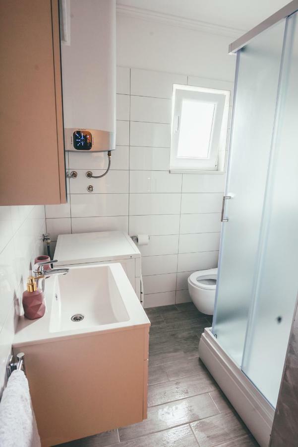 Apartments Js Бибинье Экстерьер фото